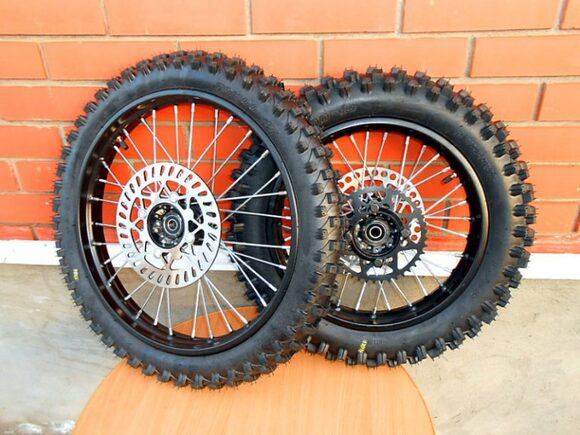 Комплект колес 17/14 алюминиевые обода pitbikemarket.ru